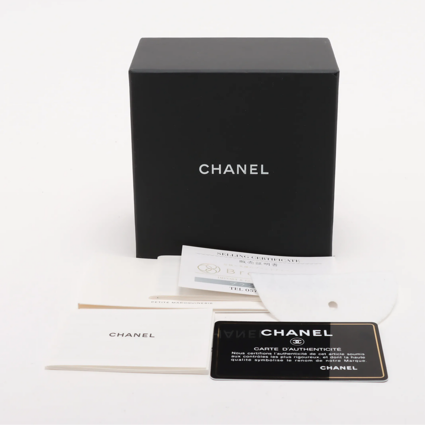Pre-owned Chanel Love Heart Chain Necklace Zip Coin Purse