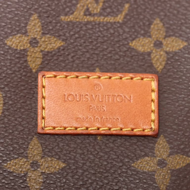 Pre-owned Louis Vuitton Monogram Saumur 43
