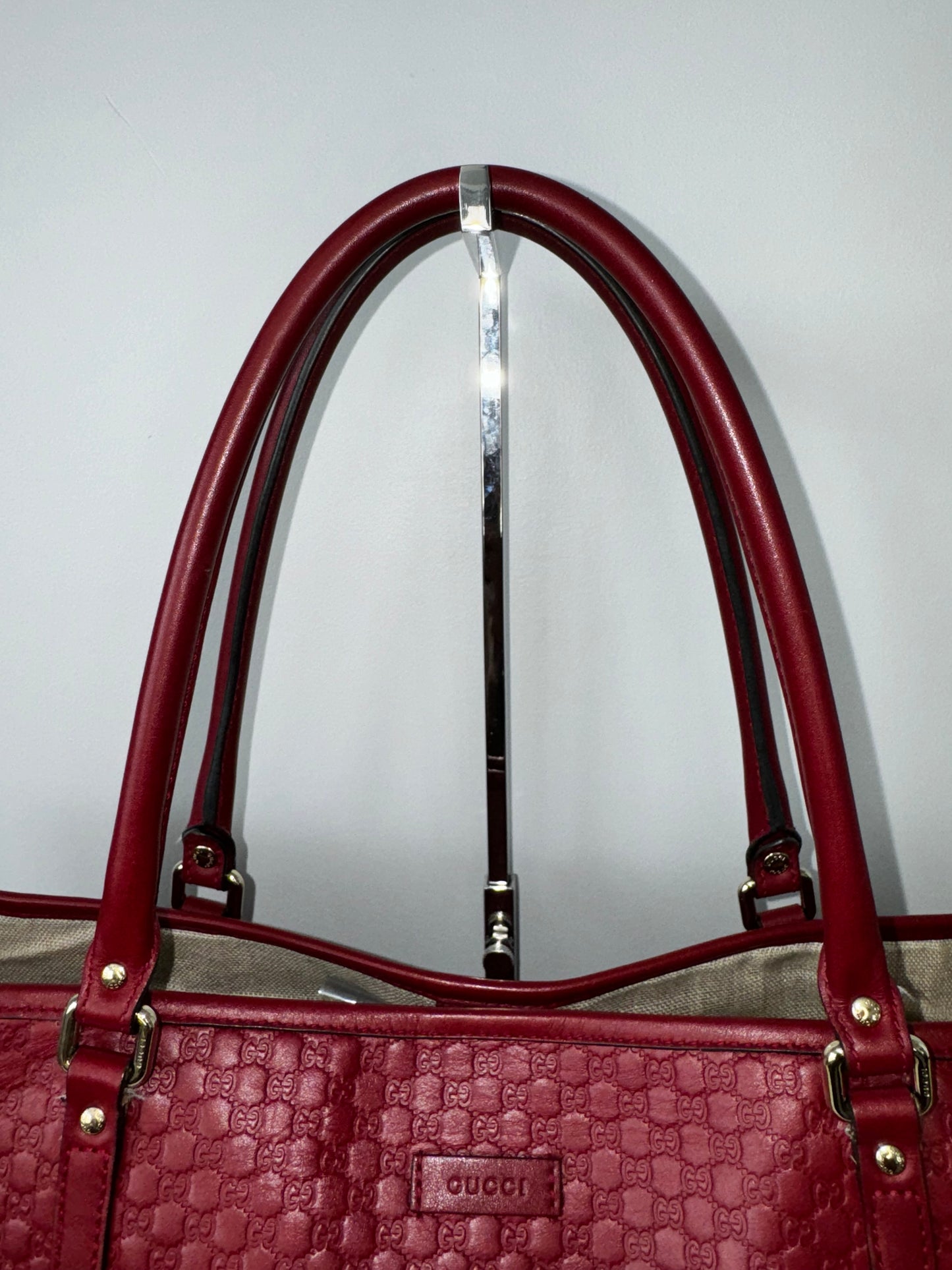 Pre-Owned Gucci Guccissima Micro GG Tote Bag Red Leather