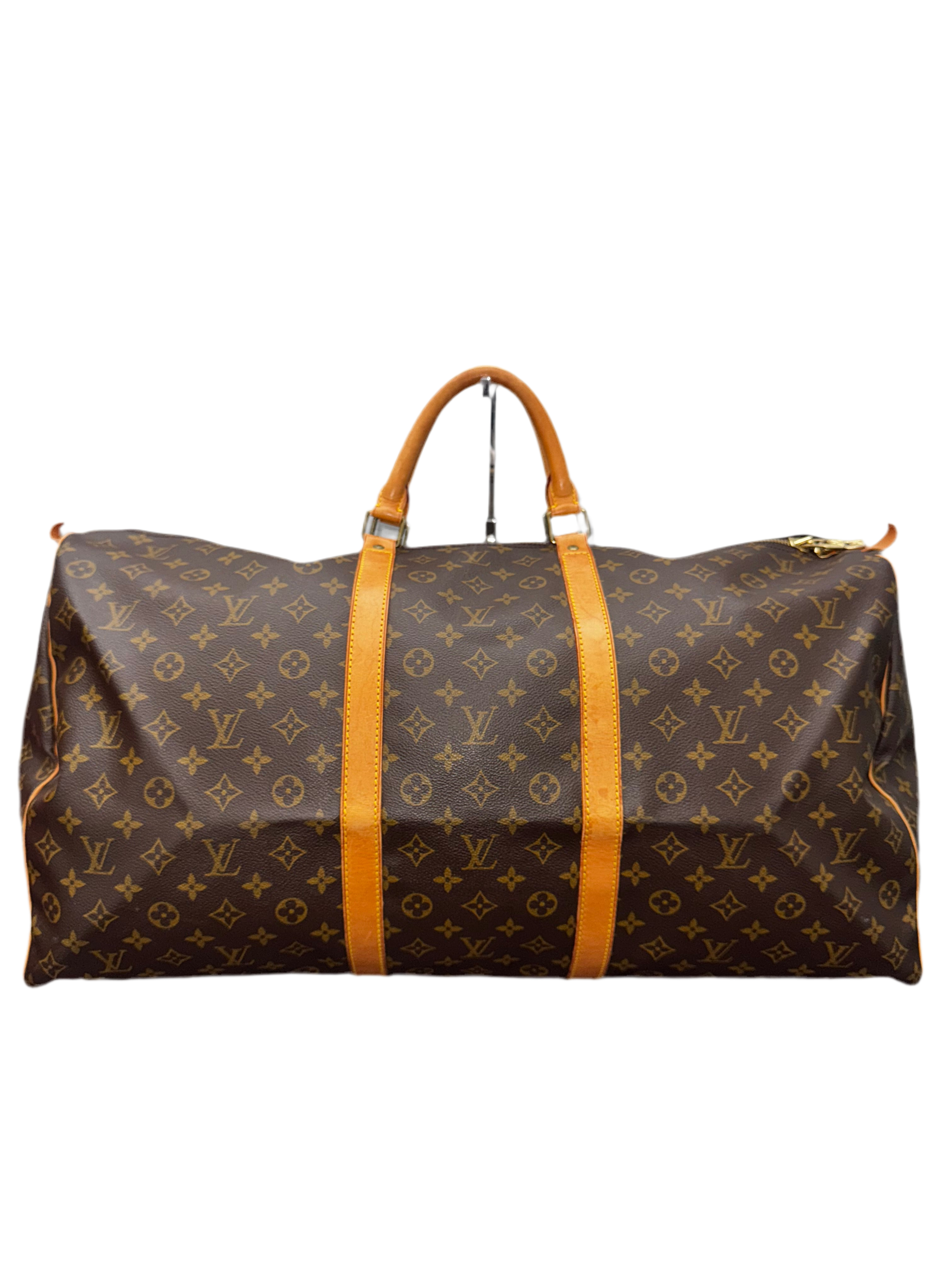 RRVIVE LUXERIES COUTURE LLC