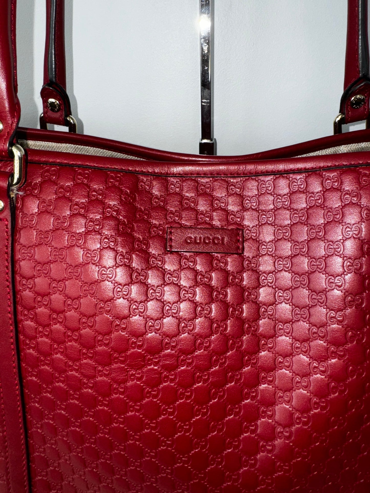 Pre-Owned Gucci Guccissima Micro GG Tote Bag Red Leather
