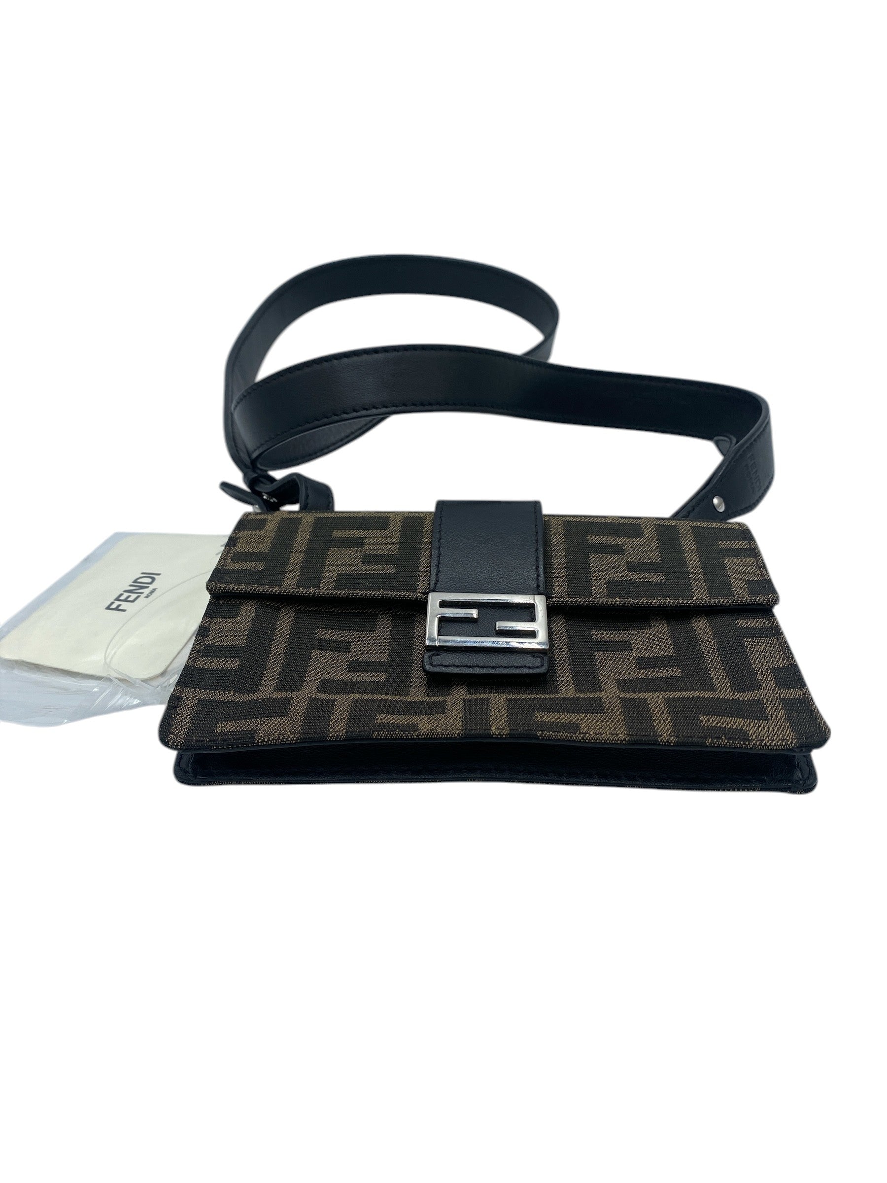 RRVIVE LUXERIES COUTURE LLC