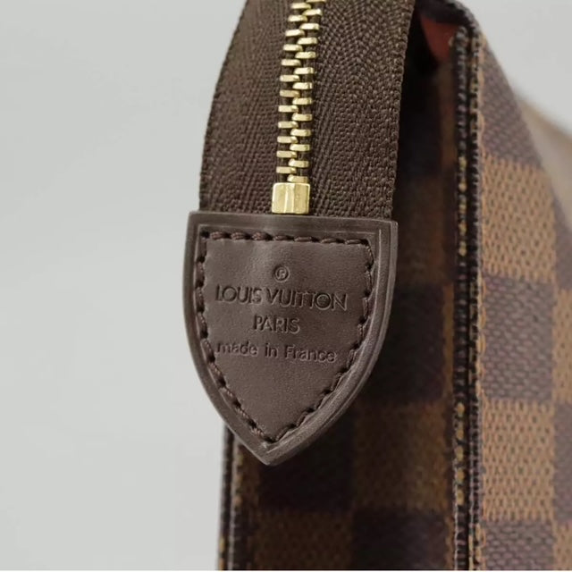Pre-owned Louis Vuitton Damier Ebene Poche Toilette 26 Pouch