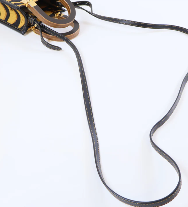 Pre-owned FENDI GHW Mini Sunshine Shopper 2 Way Bag