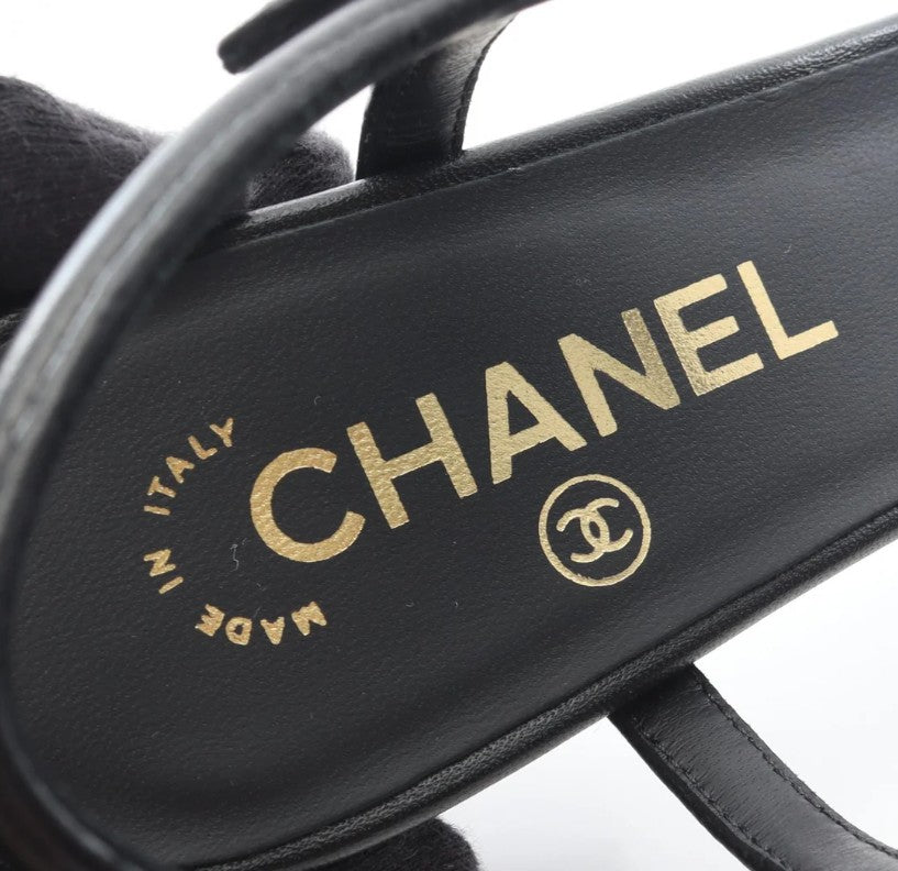 Pre-owned CHANEL Logo heel Sandals Leather Black