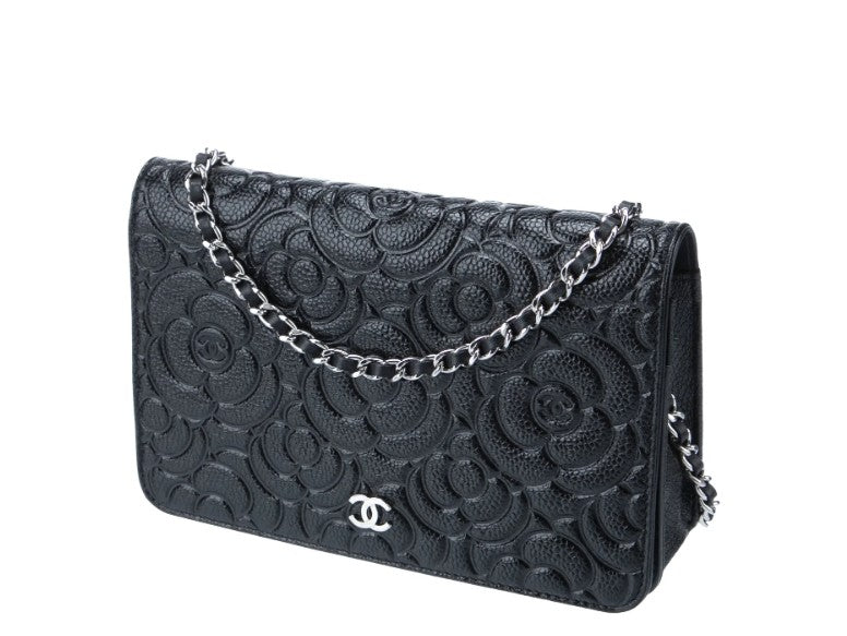 Pre-owned Chanel Camellia Embossed Wallet On Chain