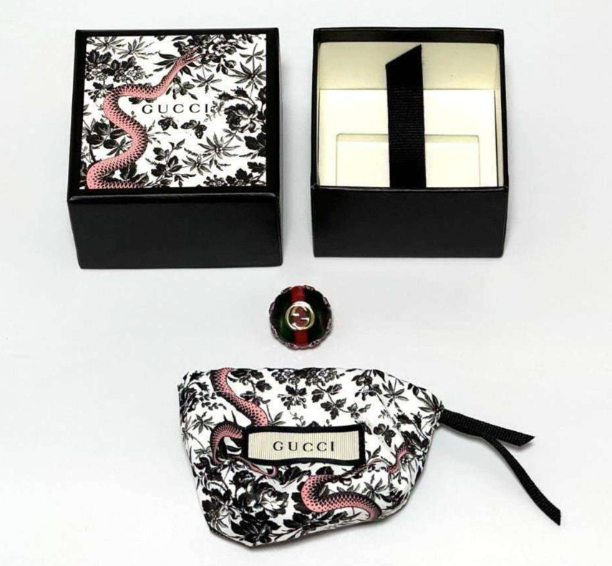 Pre-owned Gucci Web Pin