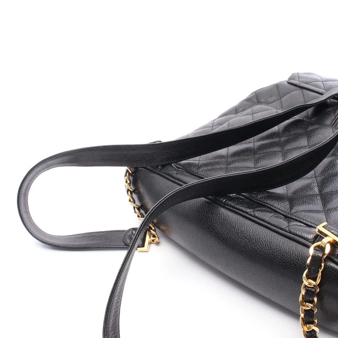 Pre-owned CHANEL Matelasse Backpack Rucksack Caviar skin Black Gold hardware Vintage