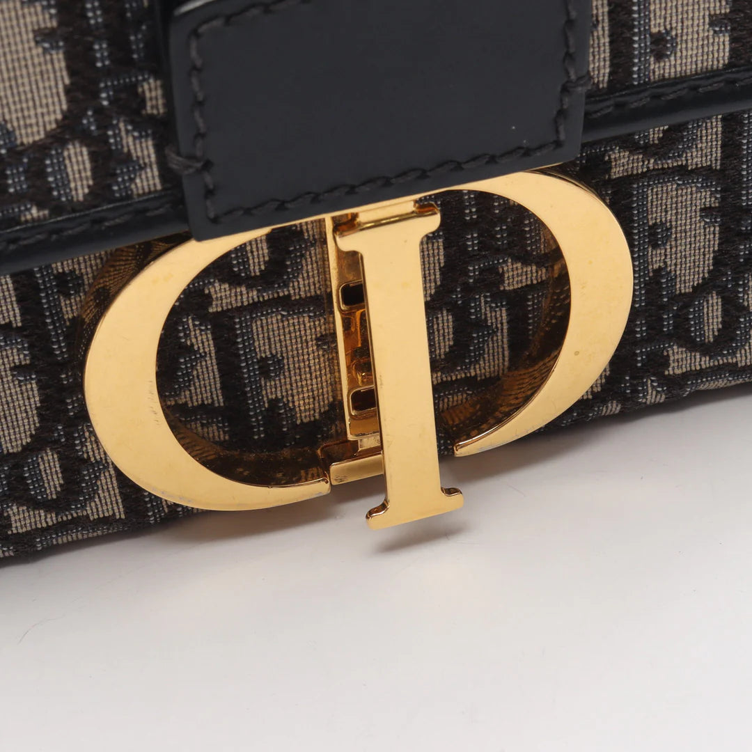 Pre-owned Christian Dior 30 Montaigne Box Oblique Shoulder bag