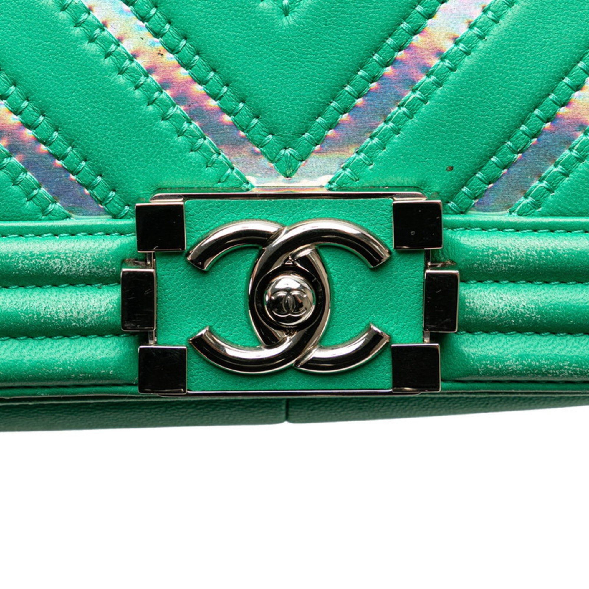 RRVIVE LUXERIES COUTURE LLC