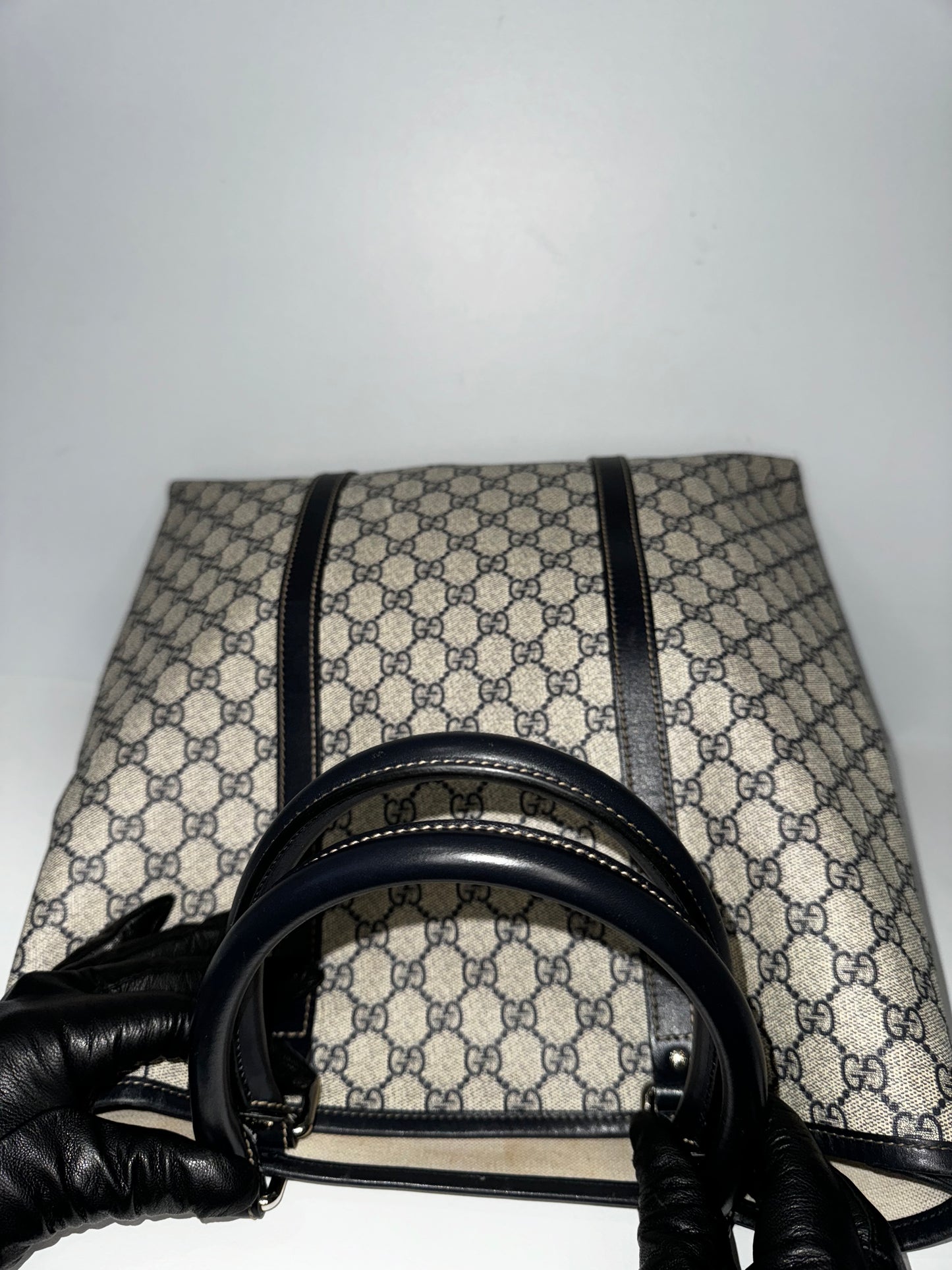 GUCCI GG Supreme Women's Tote Bag