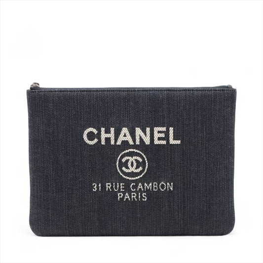 Pre-owned  Chanel Deauville Pouch Denim Medium