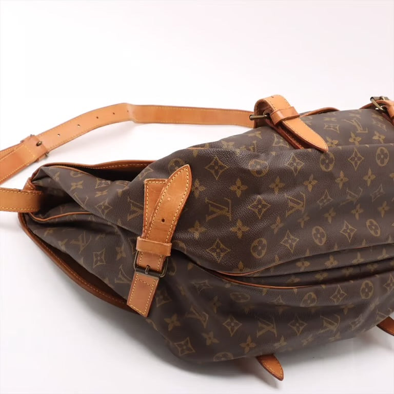 Pre-owned Louis Vuitton Monogram Saumur 43