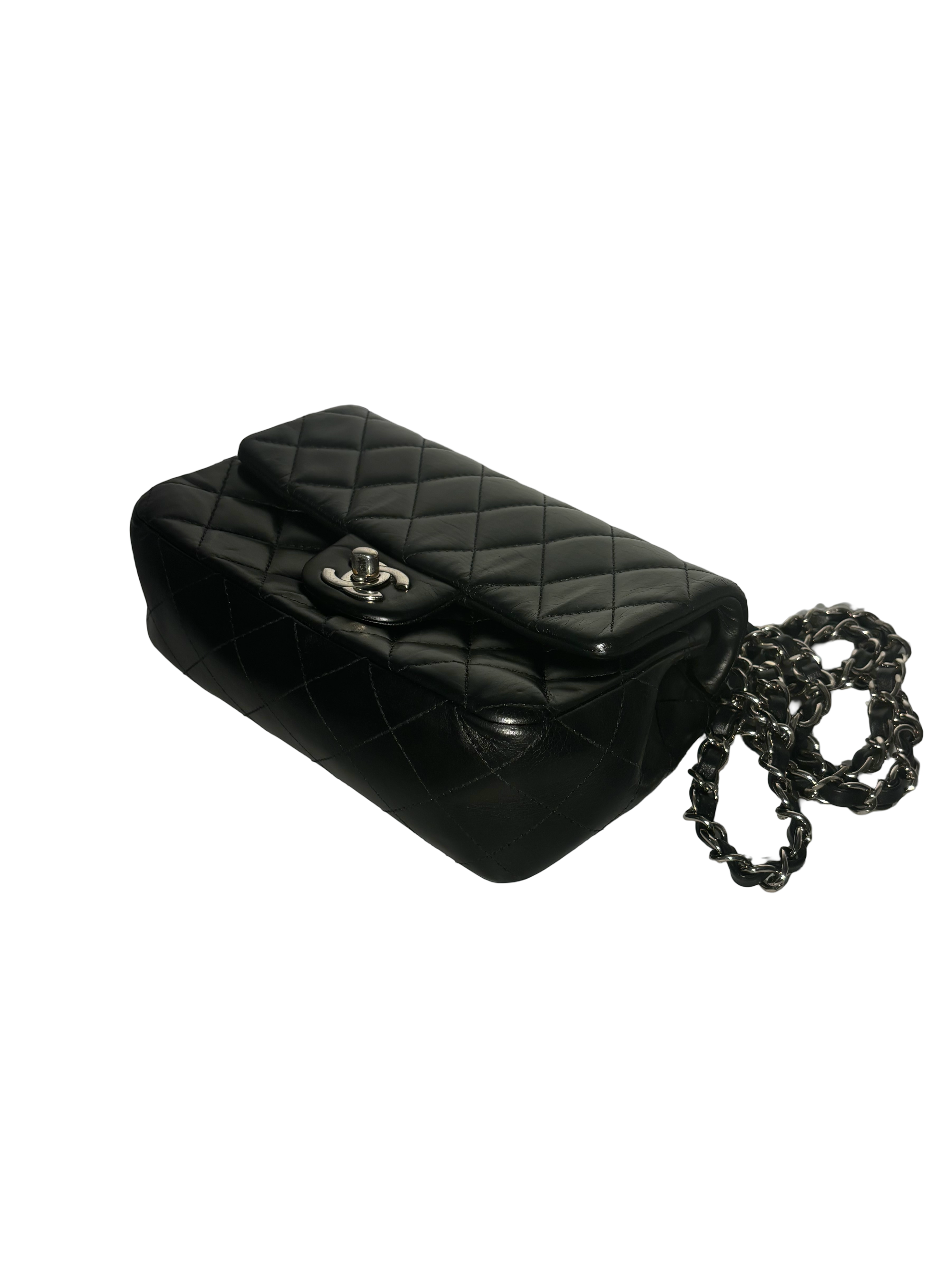 RRVIVE LUXERIES COUTURE LLC