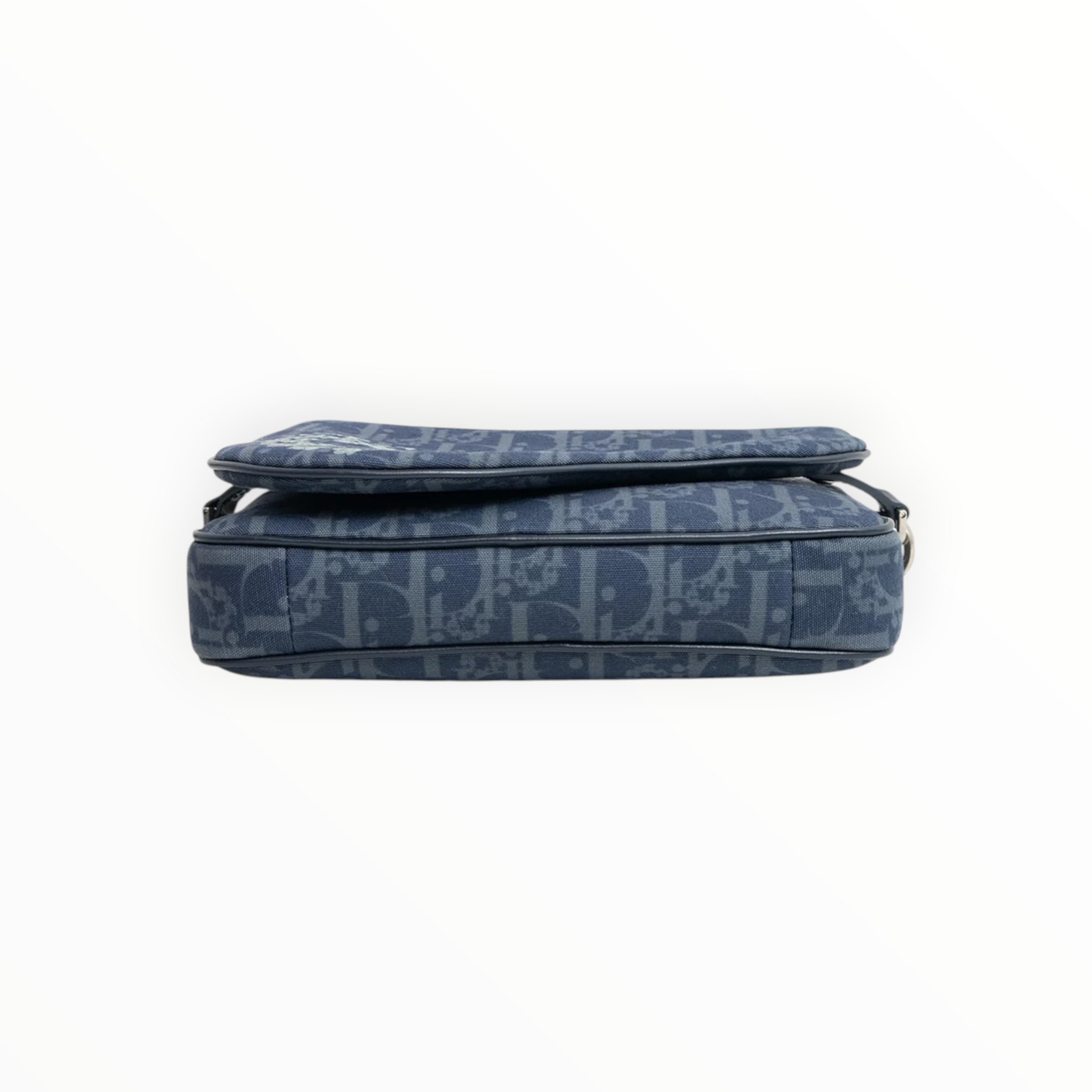RRVIVE LUXERIES COUTURE LLC