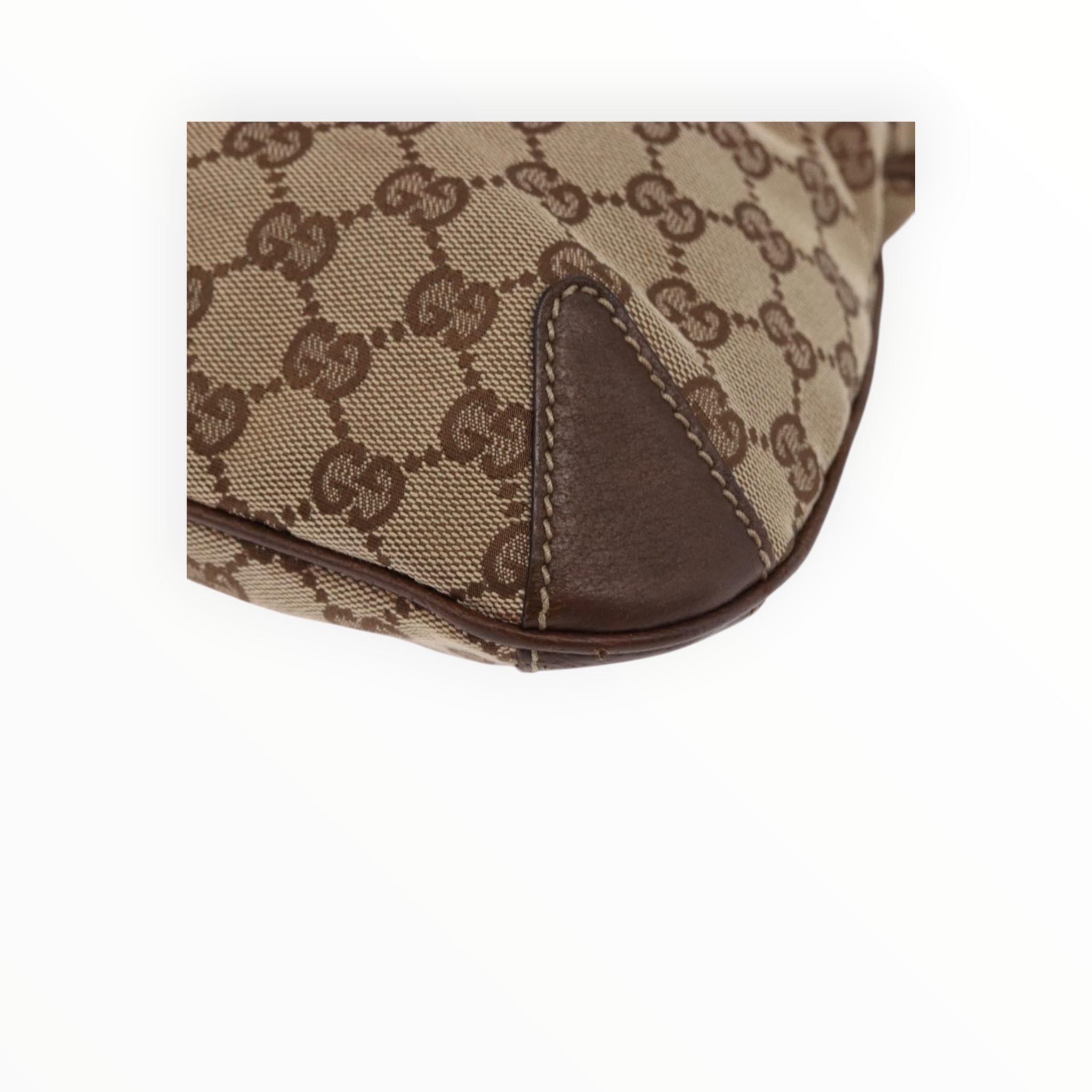RRVIVE LUXERIES COUTURE LLC