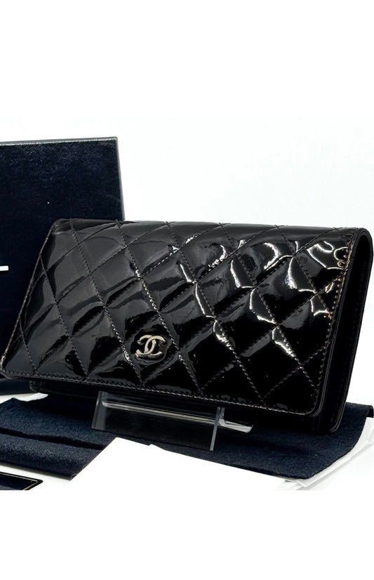 Pre-owned Chanel Matelasse Bifold Long Wallet Enamel Patent Leather