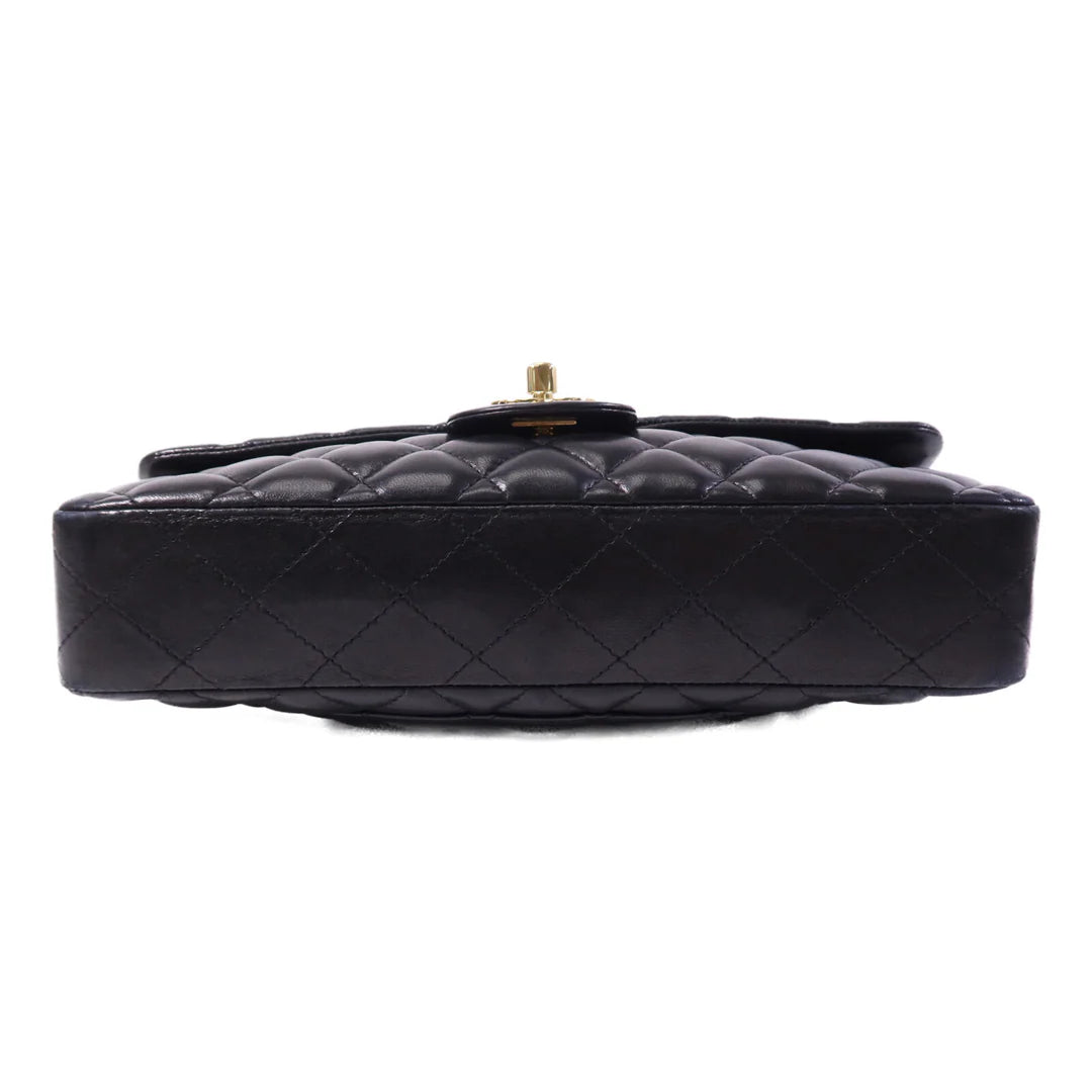 Pre-owned CHANEL Vintage Classic East West Flag Chain Shoulder Bag Lambskin Leather