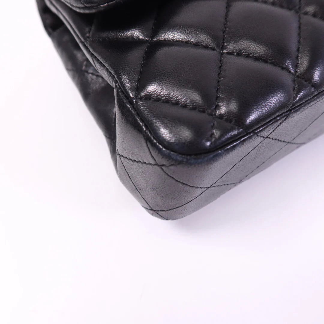 Pre-owned CHANEL Vintage Classic East West Flag Chain Shoulder Bag Lambskin Leather