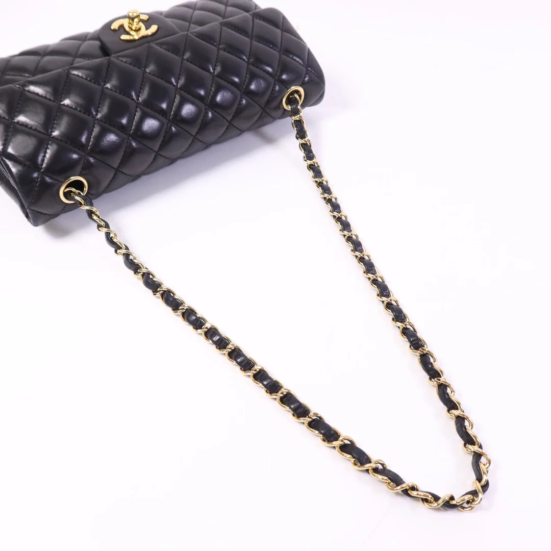 Pre-owned CHANEL Vintage Classic East West Flag Chain Shoulder Bag Lambskin Leather