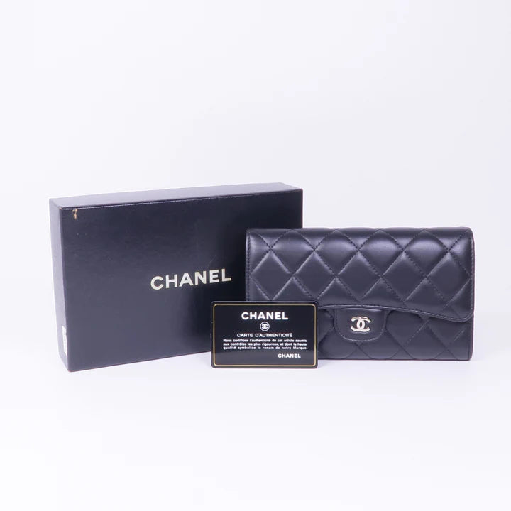 Pre=owned CHANEL Long Wallet Lambskin Leather Black