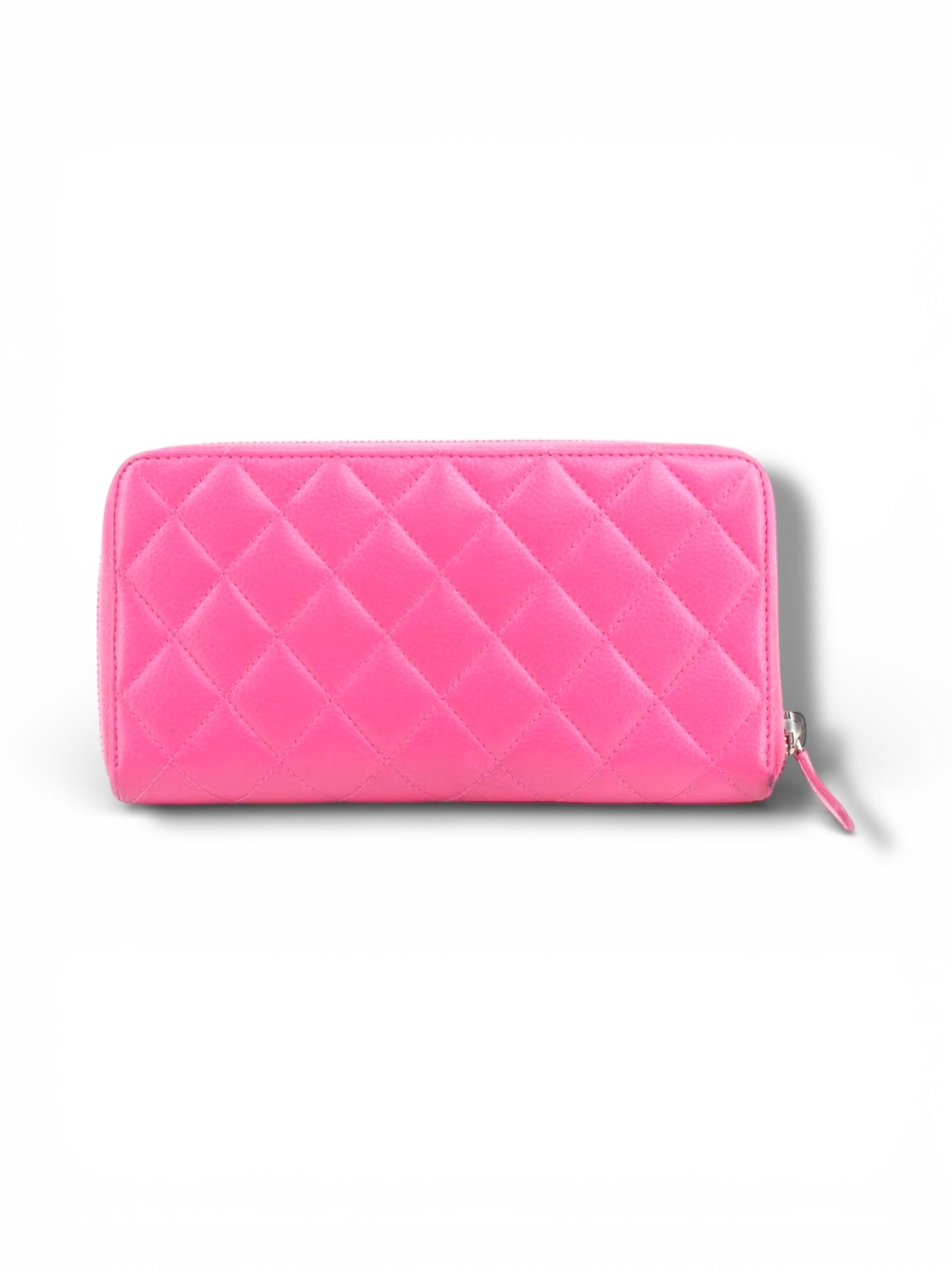 RRVIVE LUXERIES COUTURE LLC