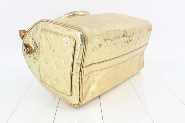 Pre-owend Louis Vuitton Speedy 30 Mirror Gold