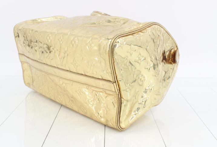 Pre-owend Louis Vuitton Speedy 30 Mirror Gold