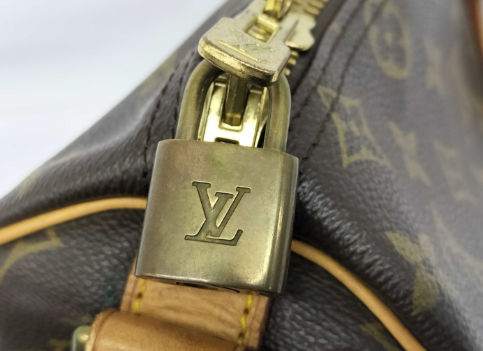 Pre-owned Louis Vuitton Keepall Bandouliere Bag Size 45