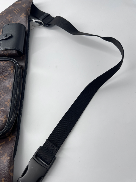 Pre-owned Louis Vuitton Christopher Bumbag