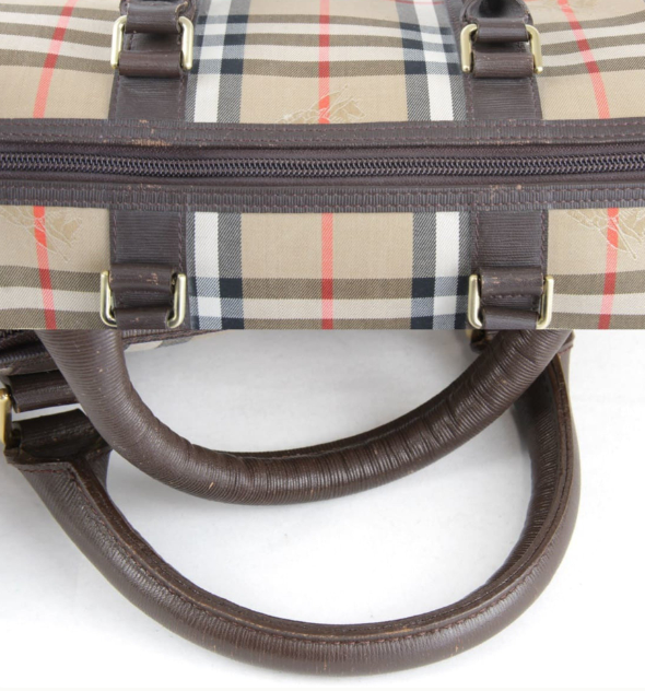 Pre-owned Burberry Nova Check