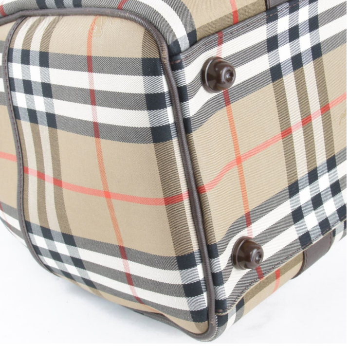 Pre-owned Burberry Nova Check