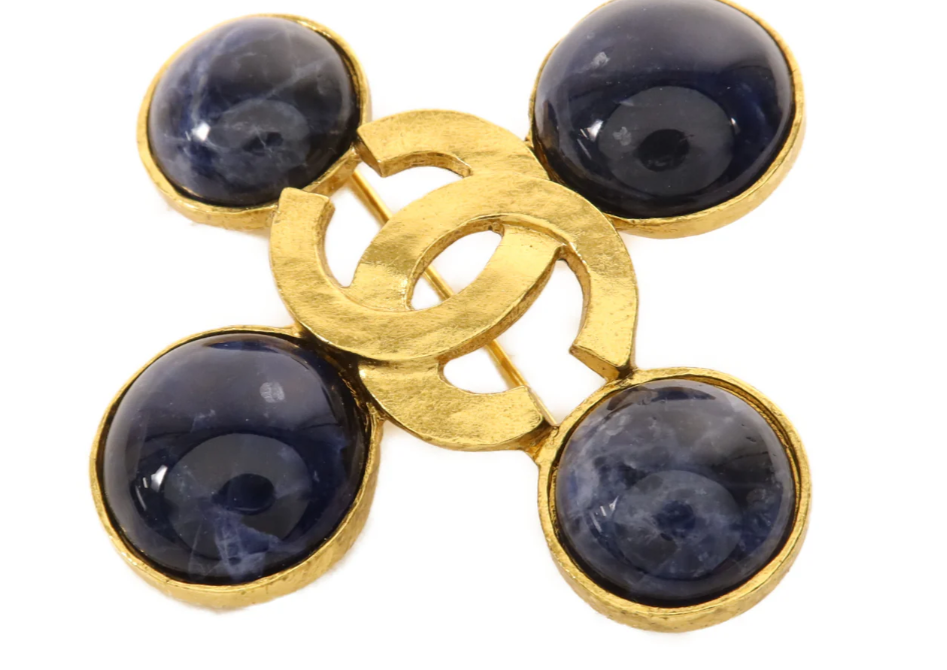Pre-owned CHANEL CC Brooch Metal Navy/Gold