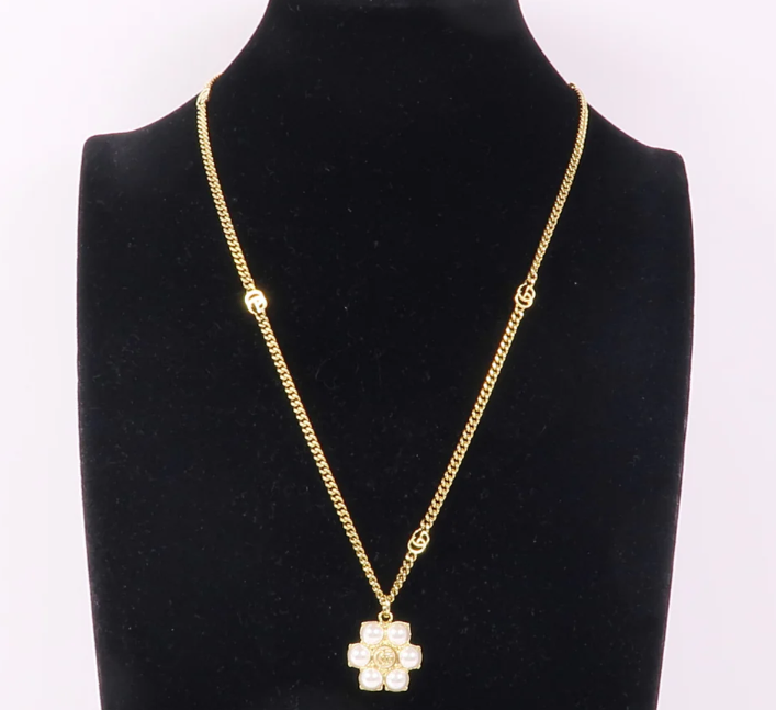Pre-owned GUCCI GUCCI GG Necklace Metal PVC Gold White