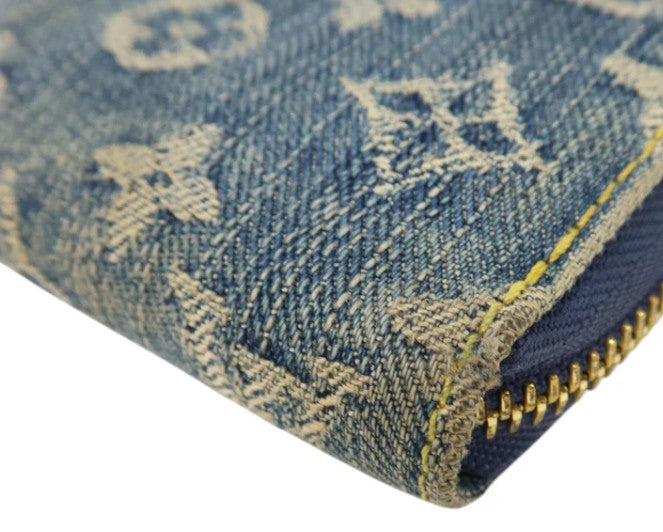 Pre-owned LOUIS VUITTON LV GHW Zippy Wallet Monogram Denim Blue