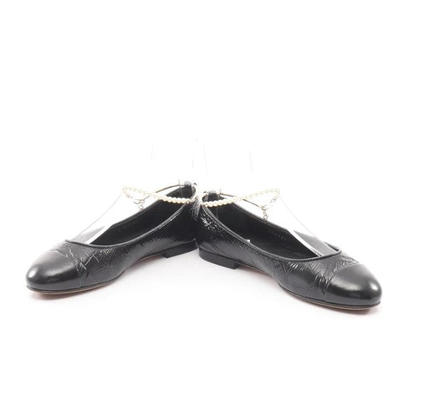 Pre-owned CHANEL Ballerina Coco mark Camellia Pearl Ballet shoes Leather Black