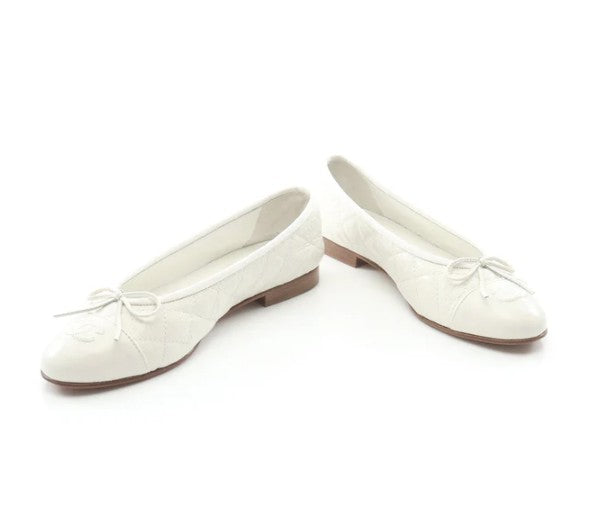 Pre-owned CHANEL Ballerina Matelasse Ballet shoes Leather White