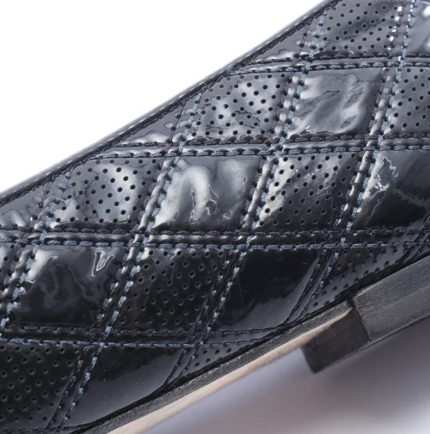 Pre-owned CHANEL Coco mark Loafers Flat shoes Patent leather Black