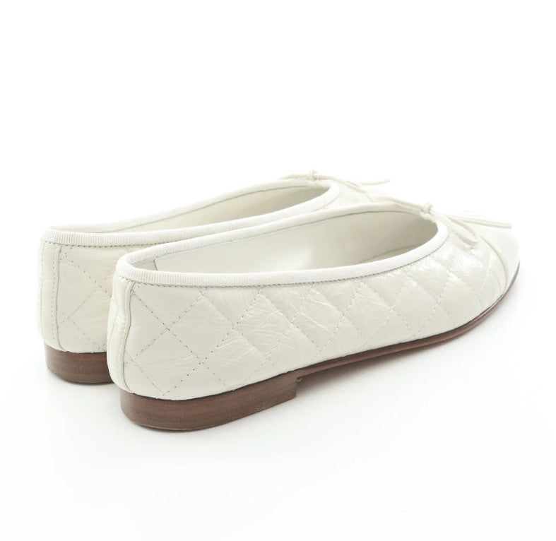 Pre-owned CHANEL Ballerina Matelasse Ballet shoes Leather White
