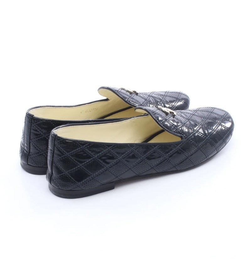 Pre-owned CHANEL Coco mark Loafers Flat shoes Patent leather Black