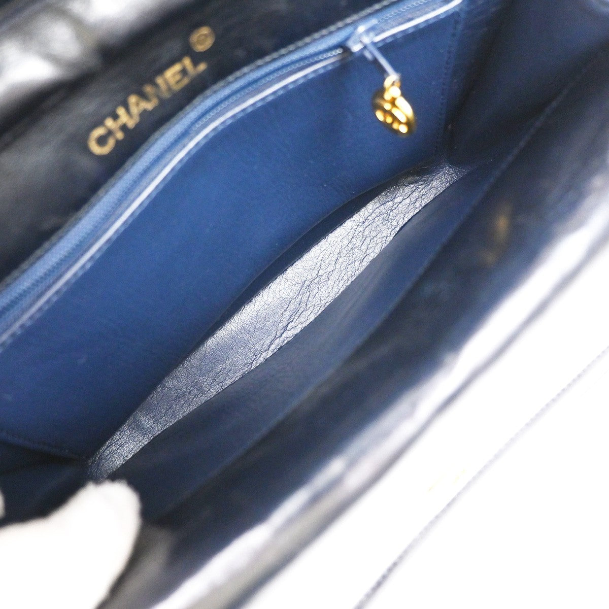 Pre-owned Chanel Vintage Handbag in Black